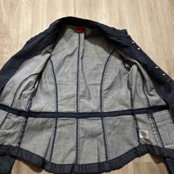 Guess Jean Jacket - Picture 6 of 9